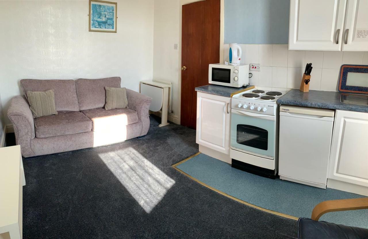 Beeton Villas Holiday Apartments Blackpool Exterior photo
